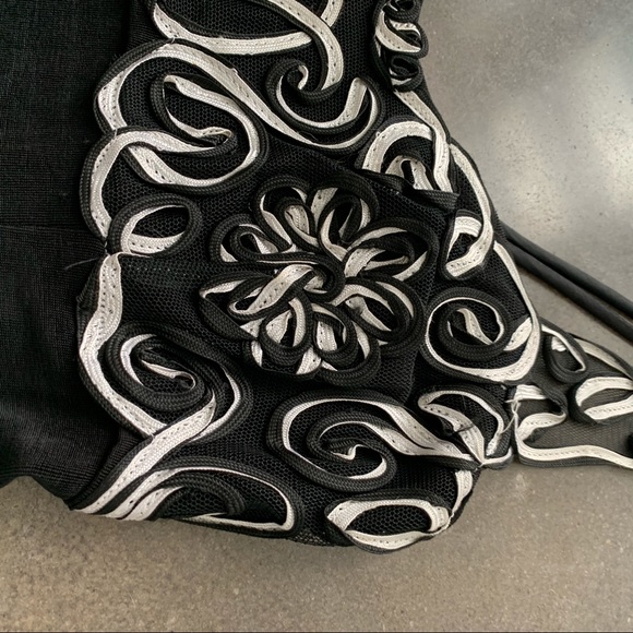 ❌SOLD❌Vintage 90s Little Black Skater Dress - Picture 4 of 5